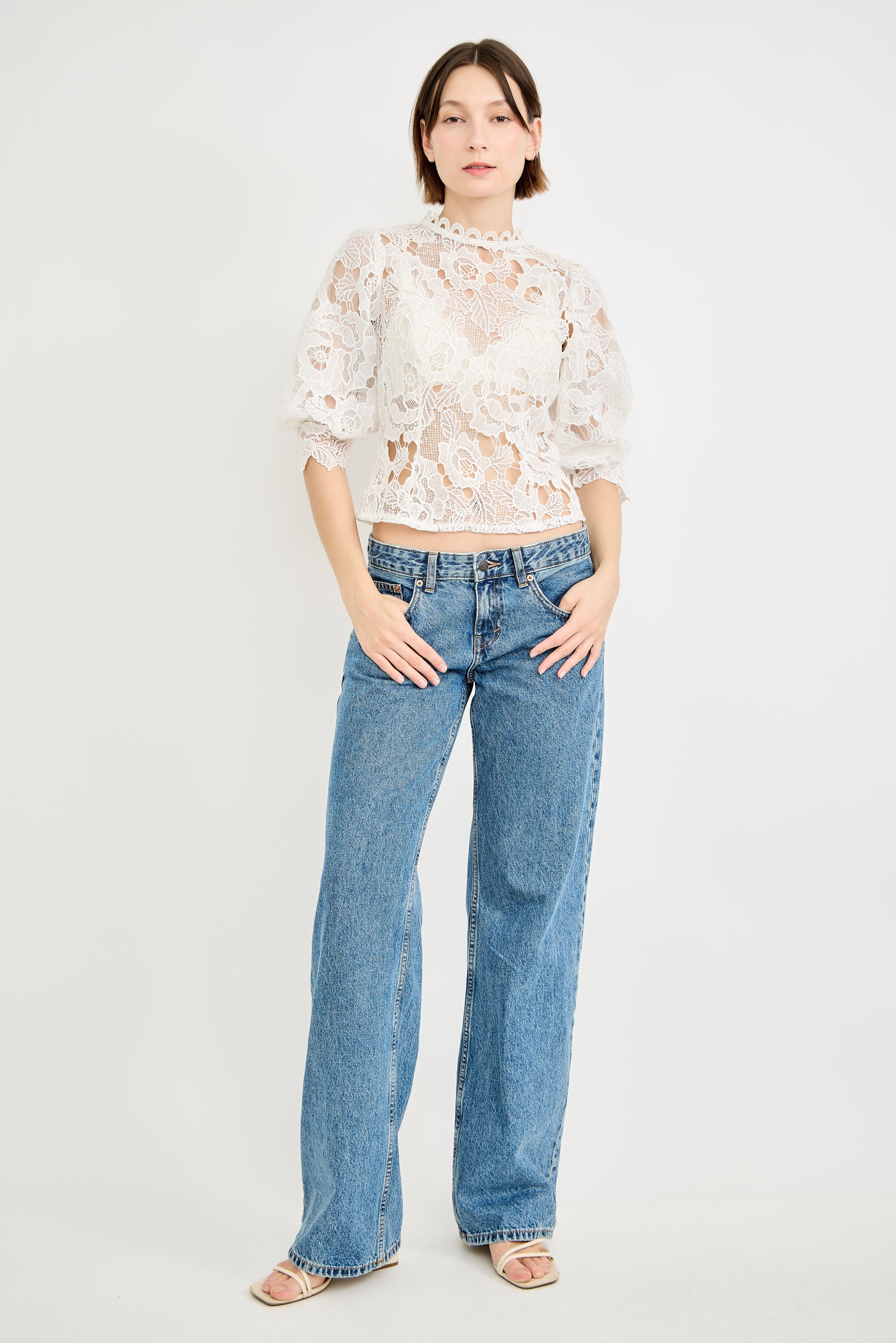 Guipure Lace Puff Sleeve Top