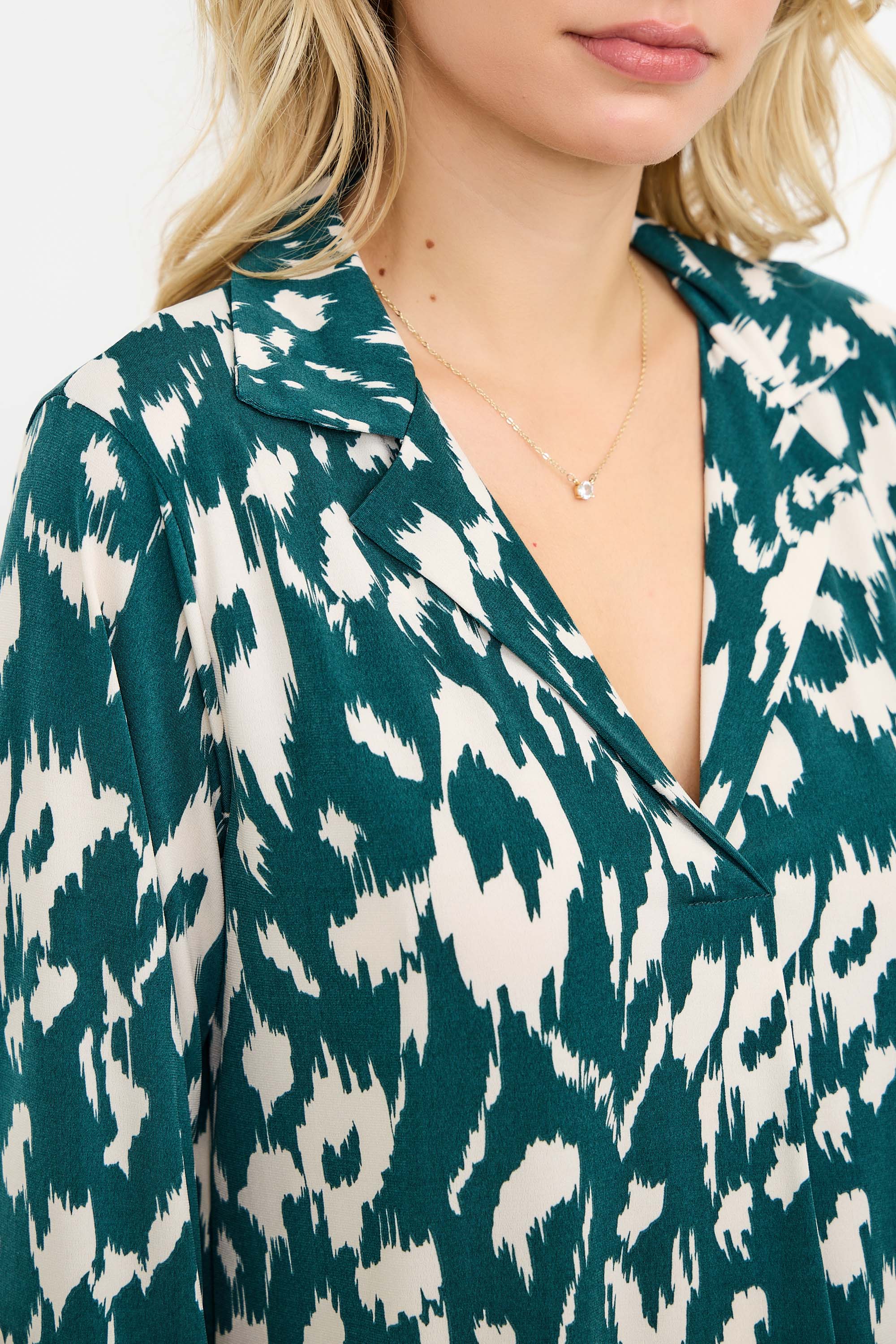 Collared Long Sleeve V-Neck Blouse