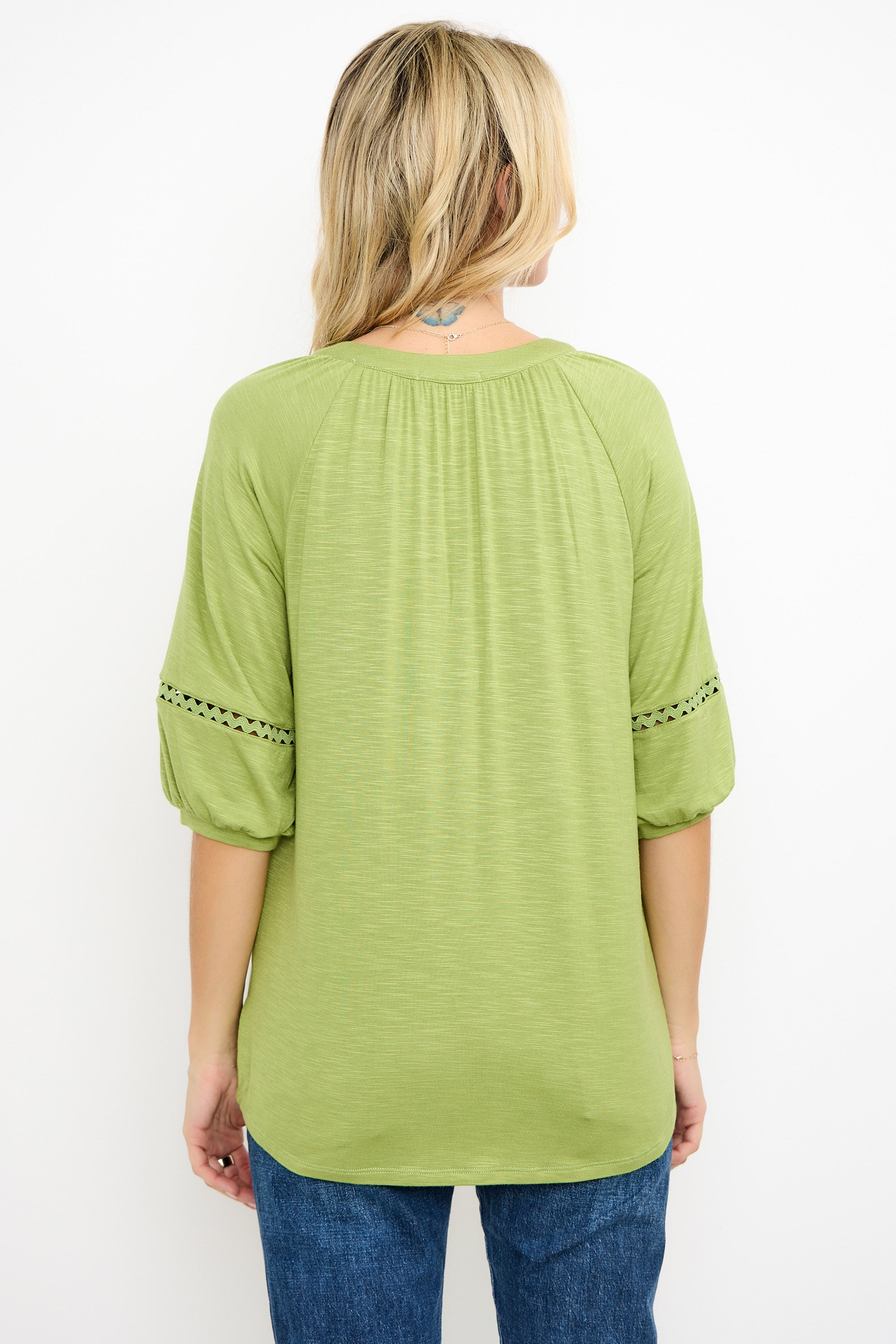 Lace Trim Puff Sleeve Knit Top